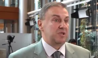 Емил Радев: Дигиталното евро не застрашава парите в брой, кешът остава 