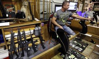 По-строг контрол върху продажбата на огнестрелни оръжия