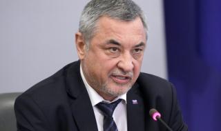 Фалшива новина прати Валери Симеонов в критично състояние