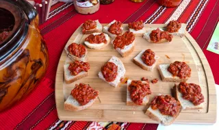 May Day lyutenitsa - the taste that brought generations together