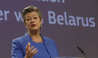 Украинците, които се връщат в родината си, са "добре дошли" обратно в ЕС, докато трае войната