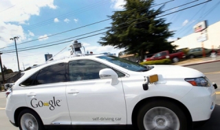 Във Великобритания вече застраховат безпилотни коли