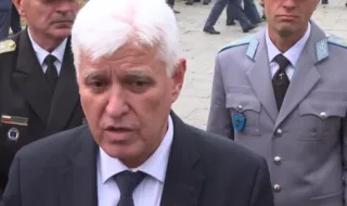Министърът на отбраната: Очакваме тази седмица яснота каква военна подкрепа ще получим от НАТО за Черно море