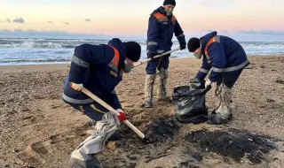 Подводните течения ще усложнят последиците от разлива на гориво в Черно море