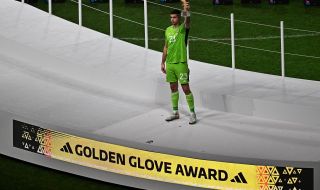 Дузпаджията Мартинез спечели „Златните ръкавици“ от световното