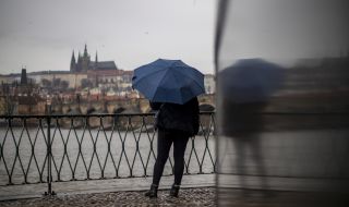 Чехия обяви локдаун за три окръга 