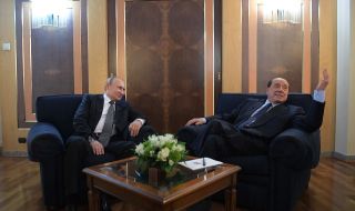Валентинката на Берлускони до Путин