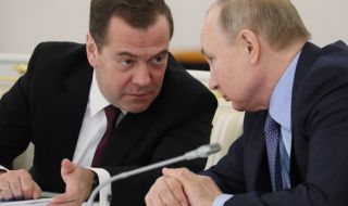 Медведев: Обявена ни е икономическа война