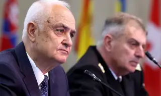 Военен ритуал отдава почит на загиналите военнослужещи