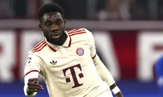 Алфонсо Дейвис отново на терена: Байерн Мюнхен приветства завръщането на своята звезда