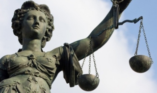 ВСС наказва съдия заради обезпечителна заповед за "Труд" и "24 часа"