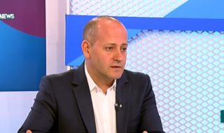 Радан Кънев за напускането на ИТН: Това е чалгата в политиката