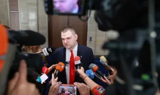 Колко би струвало на Пеевски да прати Демерджиев на Марс