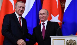 Путин посреща Ердоган в Деня на влюбените