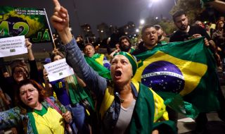 Бразилия след изборите: когато демокрацията виси на косъм