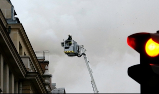 Пожар избухна в парижкия хотел „Риц“