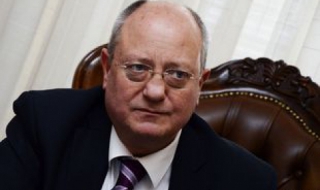 Танев: "История славянобългарска" не отпада