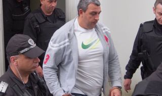 И Петър Стоянов-Сумиста от "Килърите" осъди прокуратурата