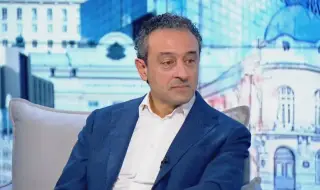 Лорер се оплака от Асен Василев