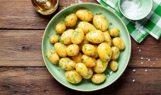 Рецепта на деня: Друсани пресни картофи