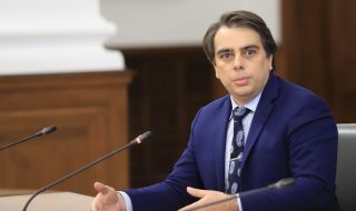 Финансовият министър защити шефа на НАП: Спецов не е участвал в данъчни измами