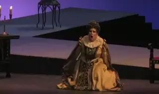 Гергана Русекова за първи път се представи в ролята на принцеса Еболи в „Дон Карлос“ от Джузепе Верди (ВИДЕО)