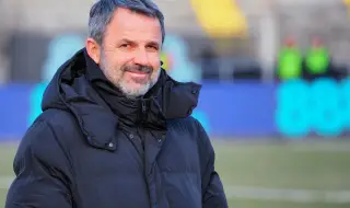 Локомотив Пловдив обяви, че Душан Косич остава начело на тима