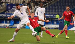 България не даде отпор на Франция по пътя им към Европейското първенство