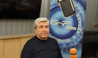 Илиян Василев: Честит Воден борд! Пеевски Юбер Алес, дами и господа!