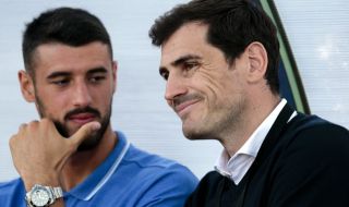 Икер Касияс се завърна в Реал Мадрид