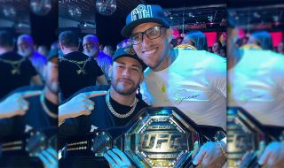 Неймар се срещна с един от шампионите в UFC на дискотека, въпреки тежката контузия (СНИМКА)