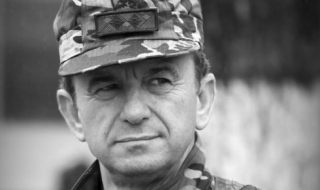 Почина зам. началникът на отбраната генерал-майор Нейко Ненов