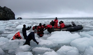 Втората група полярници заседна в Чили