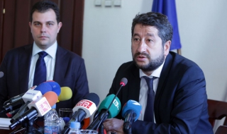 Христо Иванов: Прокуратурата е независима, прокурорите - не