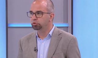 Първан Симеонов: ГЕРБ трябва още да поседят на резервната скамейка
