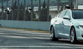 Jaguar срещу дрон