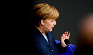 Меркел с призив към германците