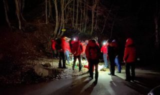 Планински спасители издирват възрастен мъж в района на Асеновград