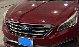 Защо собственик на Hyundai смени емблемите на колата си с такива от Ford