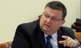 Цацаров поиска имунитета на депутата Илия Илиев