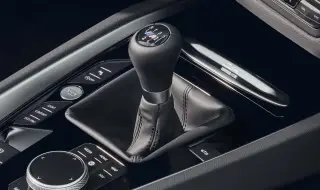 Сега е моментът да си купите нова „М-ка“ с ръчни скорости