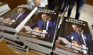 Разбиха яйце в главата на френски партиен лидер