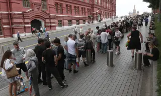 Докога трупът на Ленин ще лежи на Червения площад?