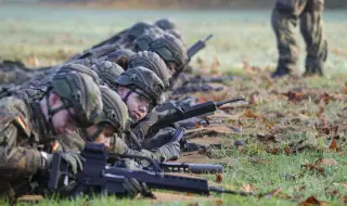 Рекордни приходи за световните оръжейни компании