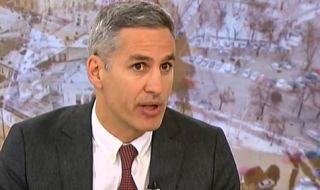 Гюров: Не смятам за валидна хипотеза да разговаряме с ИТН, ако третият мандат бъде даден на тях 