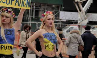 FEMEN с протест на Таймс скуеър срещу Путин