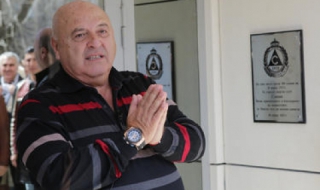 Венци Стефанов: Томов е политик със затихващи функции