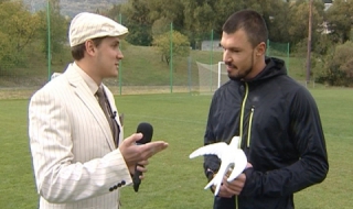 Левски отвори кесията за Божинов