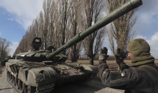 Украински командир в Мариупол: "Врагът ни превъзхожда 10 към 1"