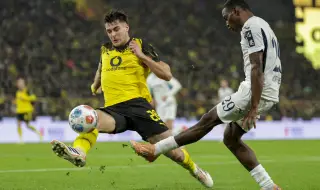 Челси си връща Аарон Анселмино от Борусия Дортмунд